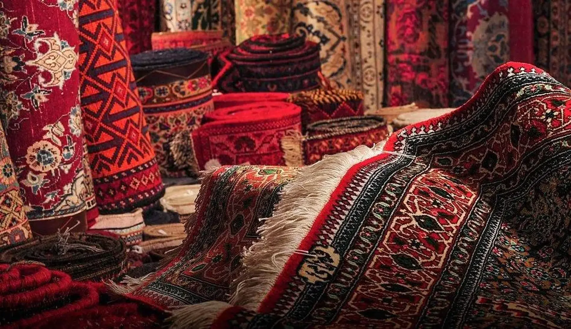 ۵ نکته که قبل از خرید تمیز کننده فرش باید بدانید ۵ نکته که قبل از خرید تمیز کننده فرش باید بدانید