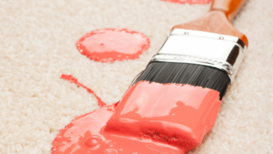 چگونه رنگ ریخته شده بر روی فرش را تمیز کنیم