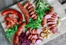 تفاوت کالباس و ژامبون + طرز تهیه این دو ماده غذایی (2 نکته مهم)