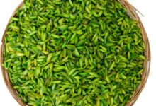 خلال پسته : ۲ روش ساده جهت تهیه خلال پسته (2 نکته مهم)