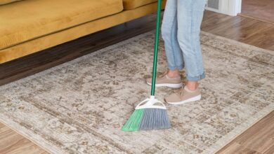 مراحل و روش‌های غبارگیری فرش چگونه است؟