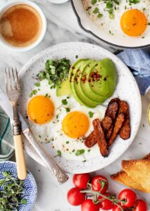 روشی ایمن برای پخت تخم مرغ (2 نکته مهم)