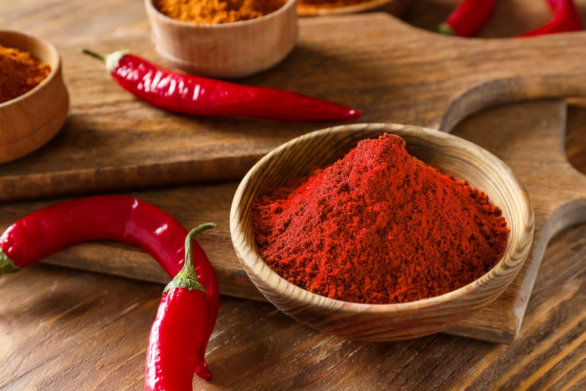 روش های آسان و کاربردی برای از بین بردن تندی غذا (2 نکته مهم)