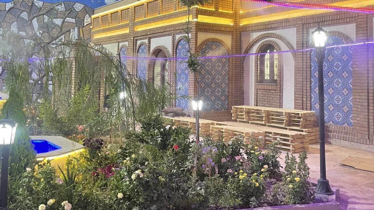 بهترین سفره خانه سنتی در قم + آدرس و تلفن