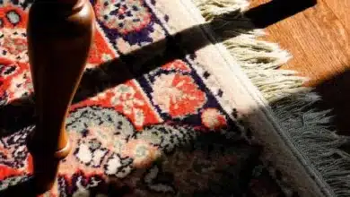 علت رنگ دادن فرش ماشینی