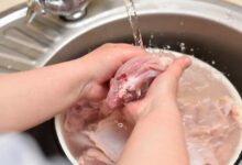 نحوه صحیح شستن گوشت قرمز (2 ترفند عالی)
