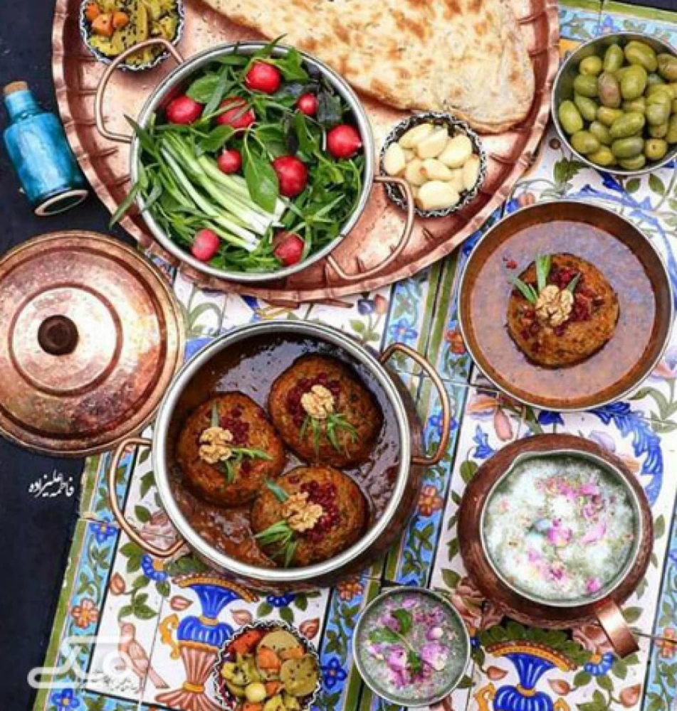 لیست بهترین سفره خانه سنتی در سمنان + آدرس و تلفن