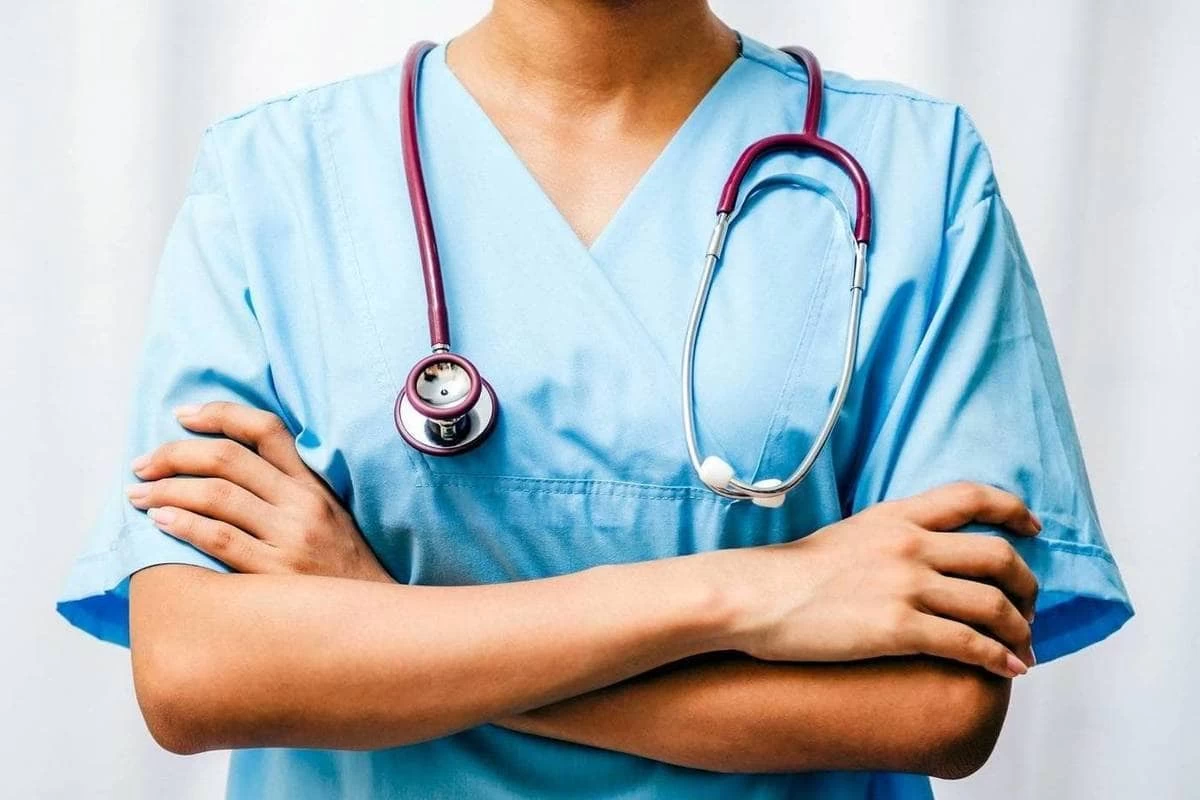 لیست شرکت های لباس پزشکی در شیراز + آدرس و تلفن لیست شرکت های لباس پزشکی در شیراز + آدرس و تلفن