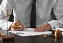 لیست وکلای خرم‌آباد + آدرس و تلفن