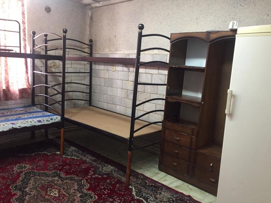 لیست پانسیون و خوابگاه های دخترانه اراک همراه با آدرس و تلفن لیست پانسیون و خوابگاه های دخترانه اراک همراه با آدرس و تلفن