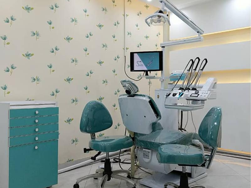 لیست کلینیک های دندانپزشکی اراک به همراه آدرس و تلفن لیست کلینیک های دندانپزشکی اراک به همراه آدرس و تلفن