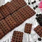 مواد لازم و آموزش بیسکویت موکا خانگی (مرحله به مرحله)