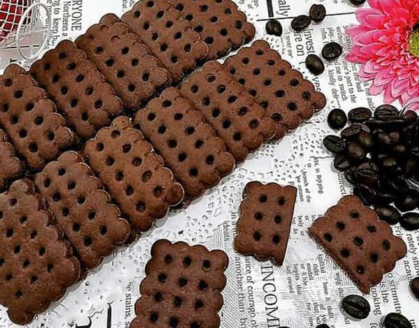 مواد لازم و آموزش بیسکویت موکا خانگی (مرحله به مرحله)