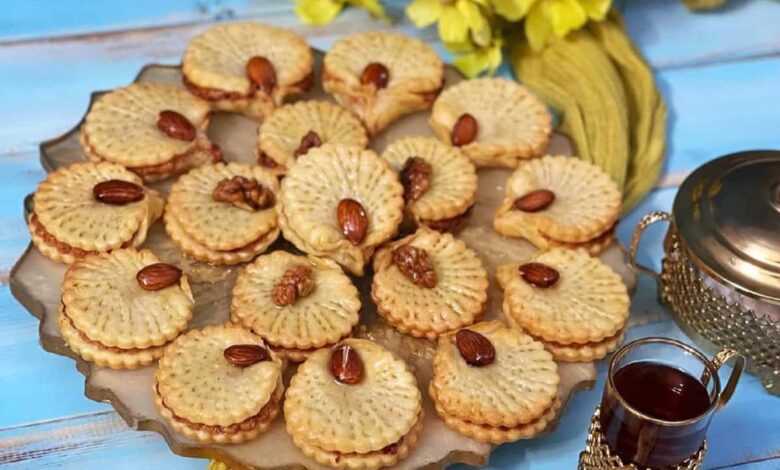 مواد لازم و آموزش شیرینی روسی خانگی (مرحله به مرحله)