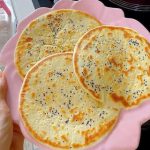 مواد لازم و آموزش نان ملاقه ای خانگی (مرحله به مرحله)