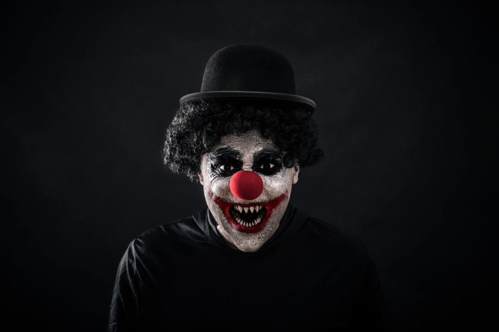 راز لبخند جوکر (Glasgow Smile) چیست؟