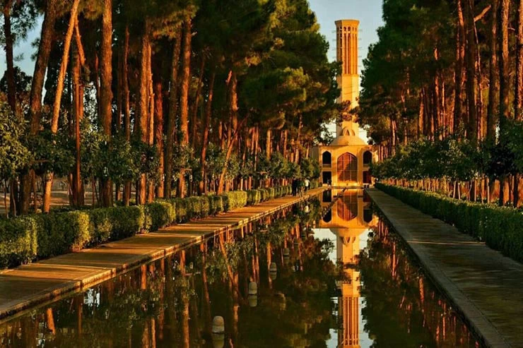 باغ دولت آباد یزد