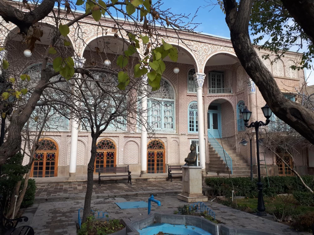 خانه نیکدل کجاست؟