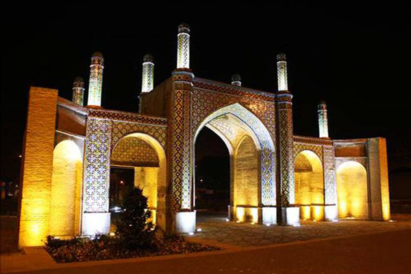 دروازه قدیم تهران 