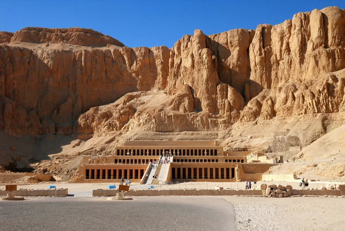 معرفی معبد حتشپسوت در مصر (+ تصاویر) معرفی معبد حتشپسوت در مصر (+ تصاویر)