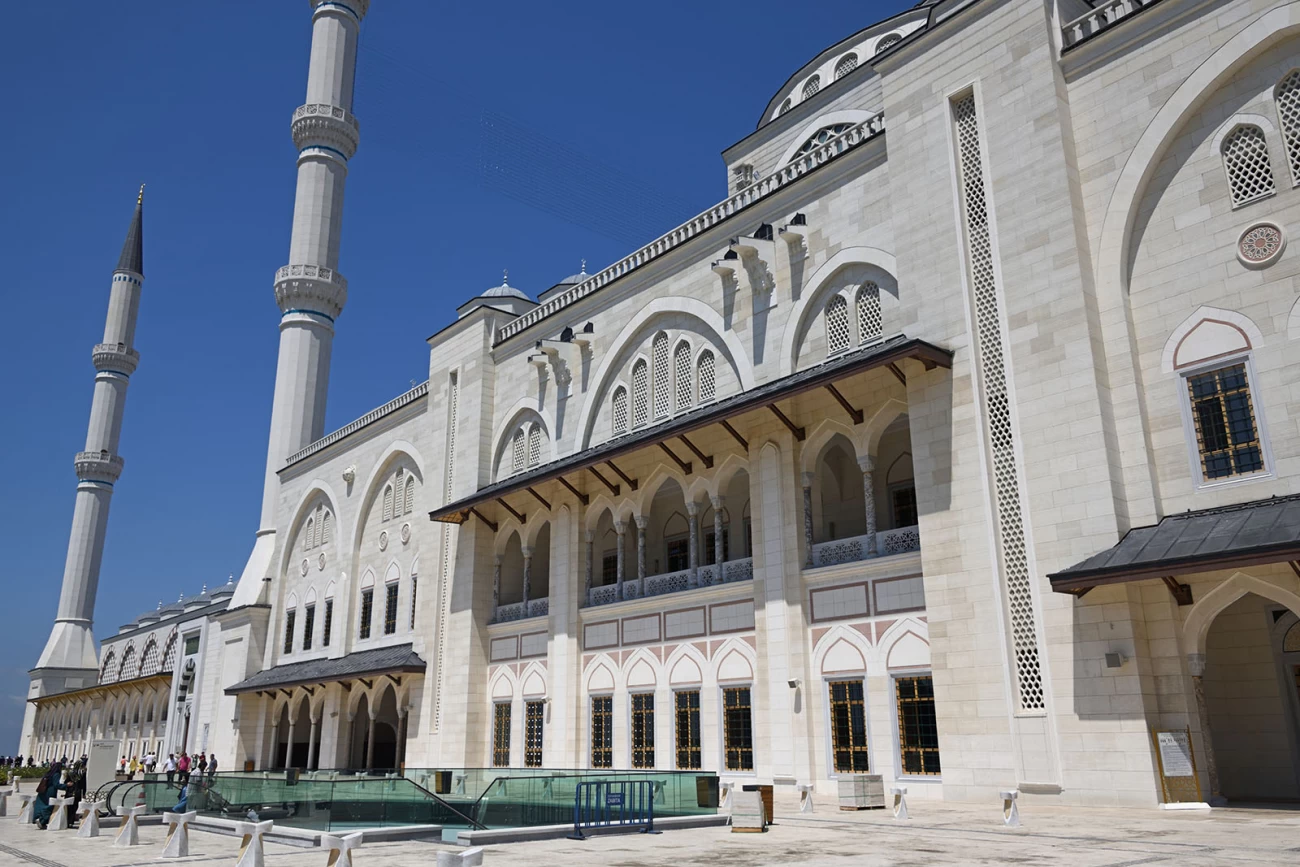 تصاویر مسجد چاملیجا