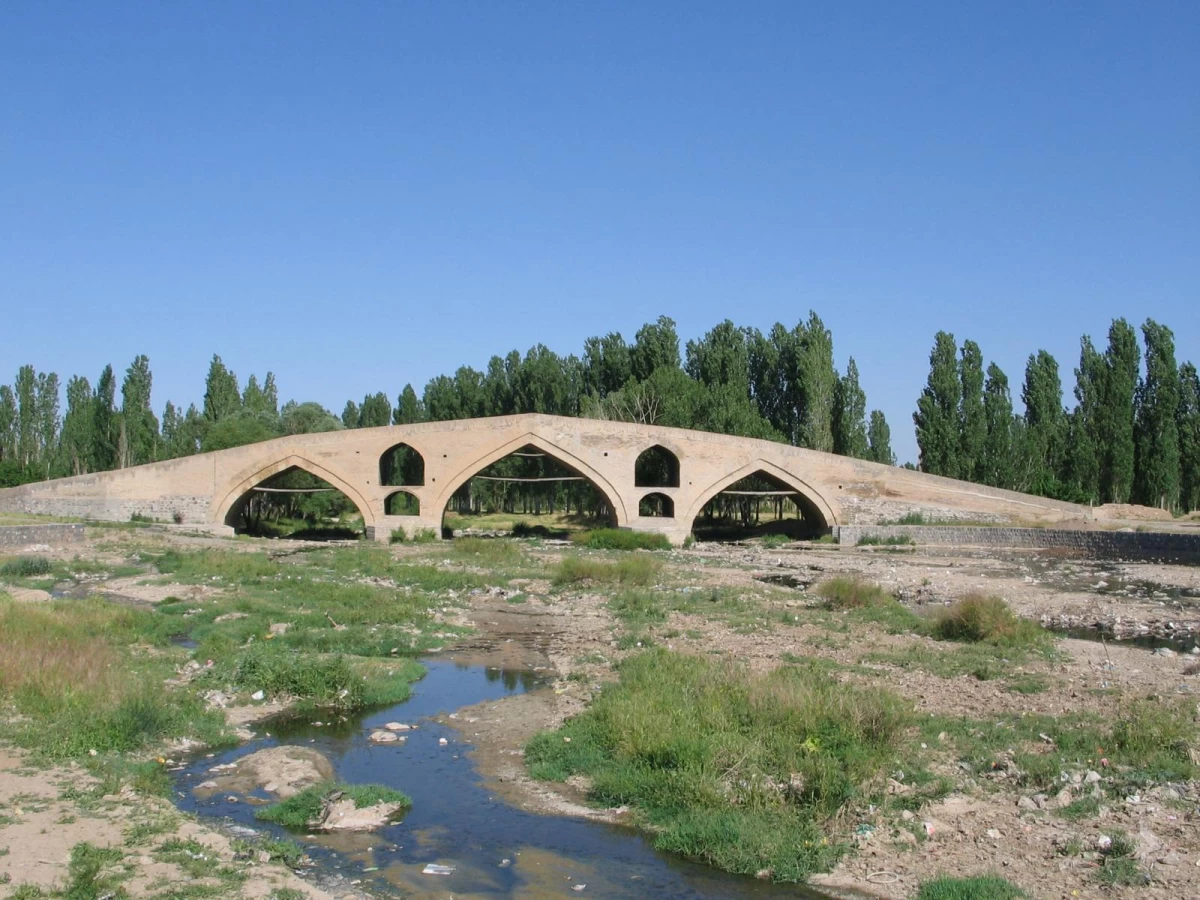 پل میر بهاءالدین / در قلب طبیعت سرسبز استان زنجان (+ تصاویر) پل میر بهاءالدین / در قلب طبیعت سرسبز استان زنجان (+ تصاویر)