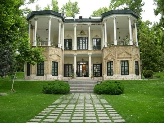 کاخ نیاوران