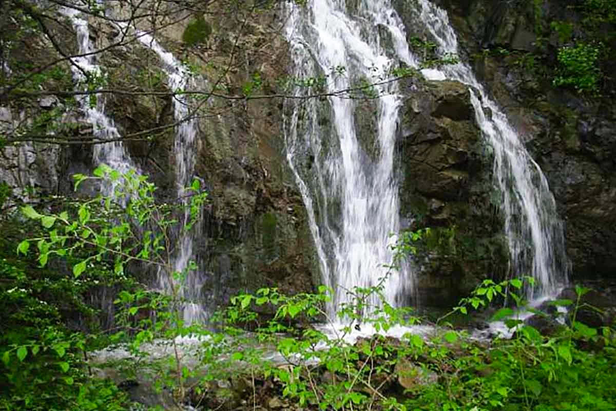 آبشار شارشار : ناب ترین جاذبه گردشگری زنجان (+ تصاویر)