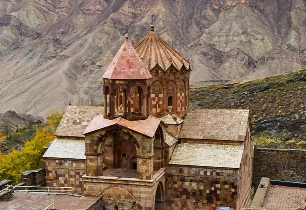 شهر بدون قبرستان ایران کجاست و به چه علت اینگونه است؟ (+ تصاویر) شهر بدون قبرستان ایران کجاست و به چه علت اینگونه است؟ (+ تصاویر)