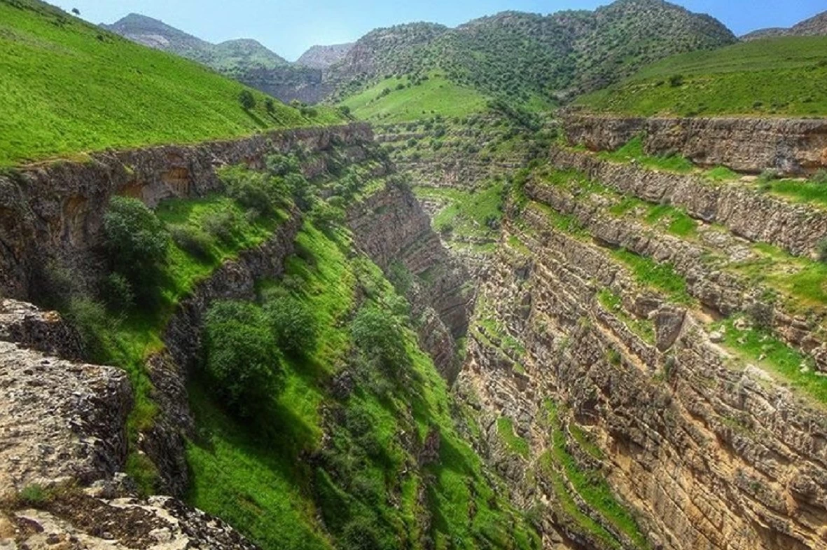 دیدنی های دره چریک درگز و بهترین زمان سفر به آنجا (+ تصاویر) دیدنی های دره چریک درگز و بهترین زمان سفر به آنجا (+ تصاویر)