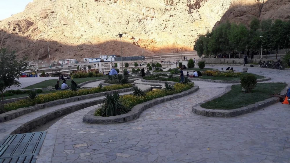 تصاویر چشمه لادر