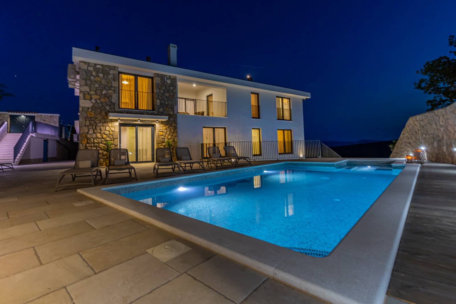 هتل Hilltop Estate، فیجی