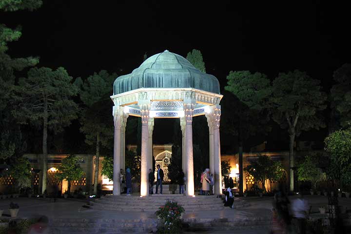 حافظیه شیراز در سفرزون