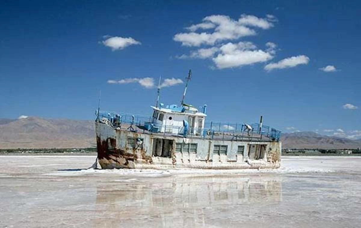 راهنمای سفر به بندر شرفخانه شبستر (+ تصاویر)