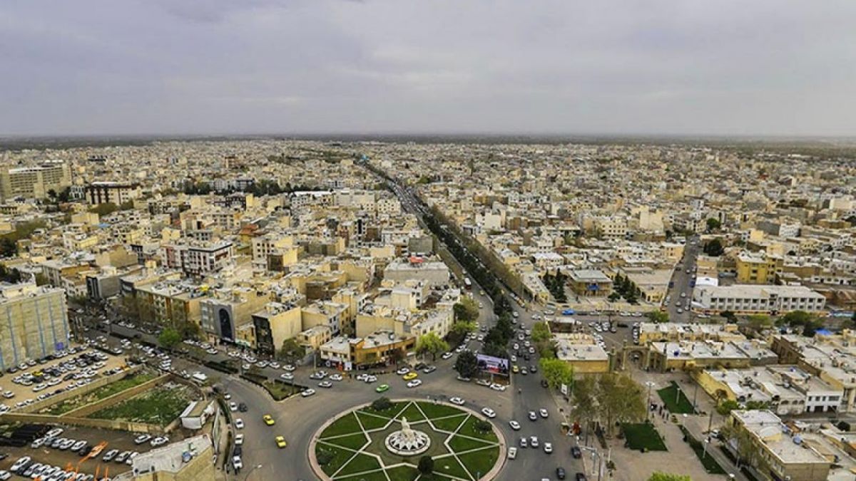معرفی ۹ رستوران از معروفترین رستوران های قزوین (2 نکته مهم)
