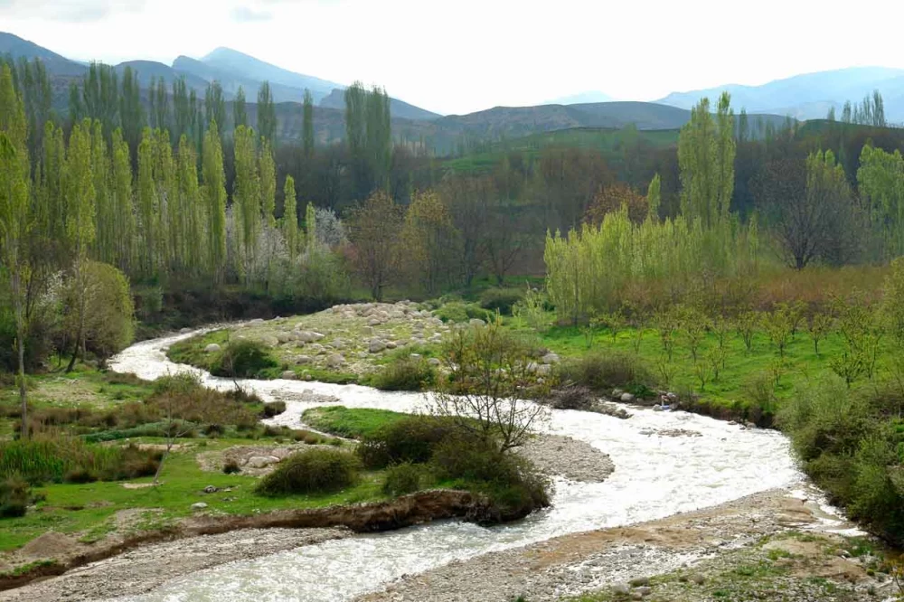 مکان های دیدنی روستای درکش