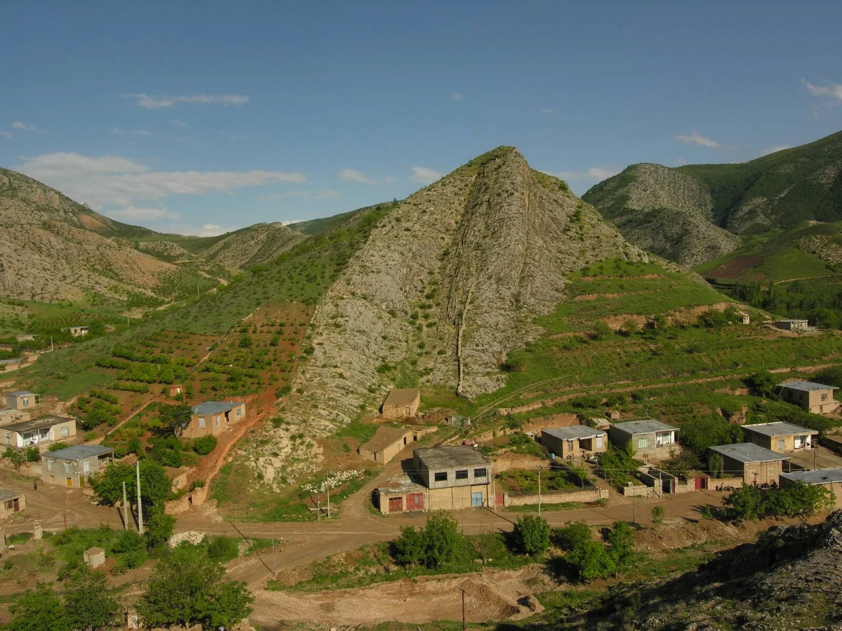 روستای زیبای درکش : همه آنچه قبل از رفتن باید بدانید (+ تصاویر)