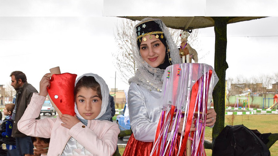 آشنایی با آداب و رسوم عید نوروز در آذربایجان غربی (+ تصاویر) آشنایی با آداب و رسوم عید نوروز در آذربایجان غربی (+ تصاویر)
