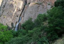 آشنایی با آبشار شاهان دشت و دیدنی های اطراف آن (+ تصاویر)