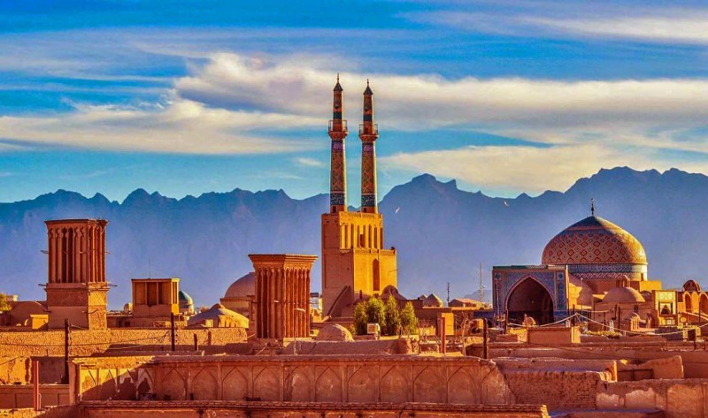 امکانات کدام هتل بهتر است؛ هتل داد یا مشیر الالممالک یزد؟ (+ تصاویر) امکانات کدام هتل بهتر است؛ هتل داد یا مشیر الالممالک یزد؟ (+ تصاویر)