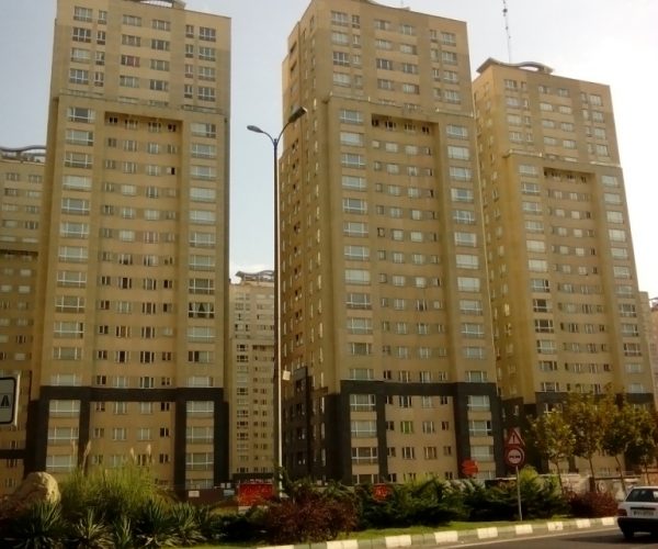 چه برج‌هایی در منطقه چیتگر تهران وجود دارد؟