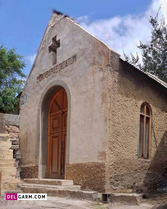 کلیسای سرخ آباد