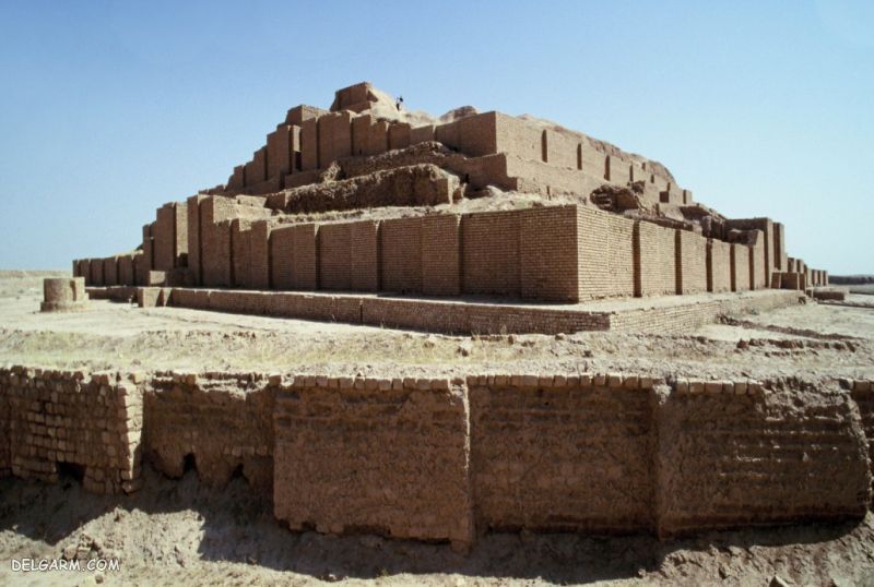 بنای زیگورات چغازنبیل