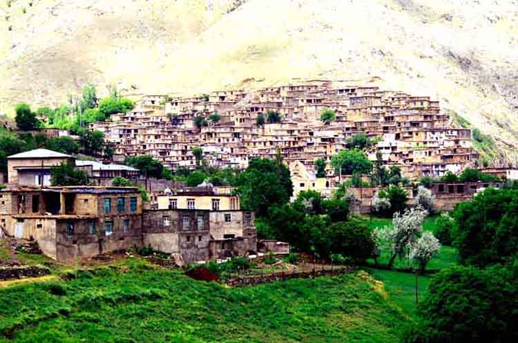 گشت و گذاری در روستای نگل (نوگل) واقع در کردستان (+ تصاویر) گشت و گذاری در روستای نگل (نوگل) واقع در کردستان (+ تصاویر)
