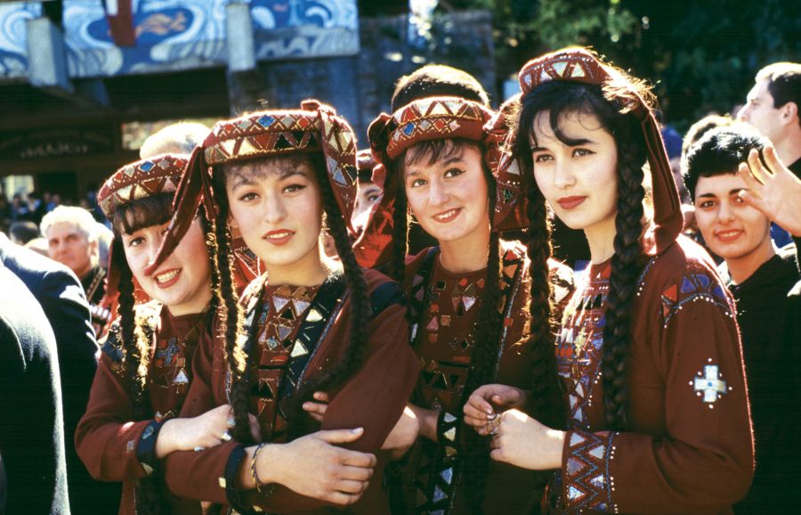 آداب و رسوم مردم گرجستان در عید نوروز (+ تصاویر)