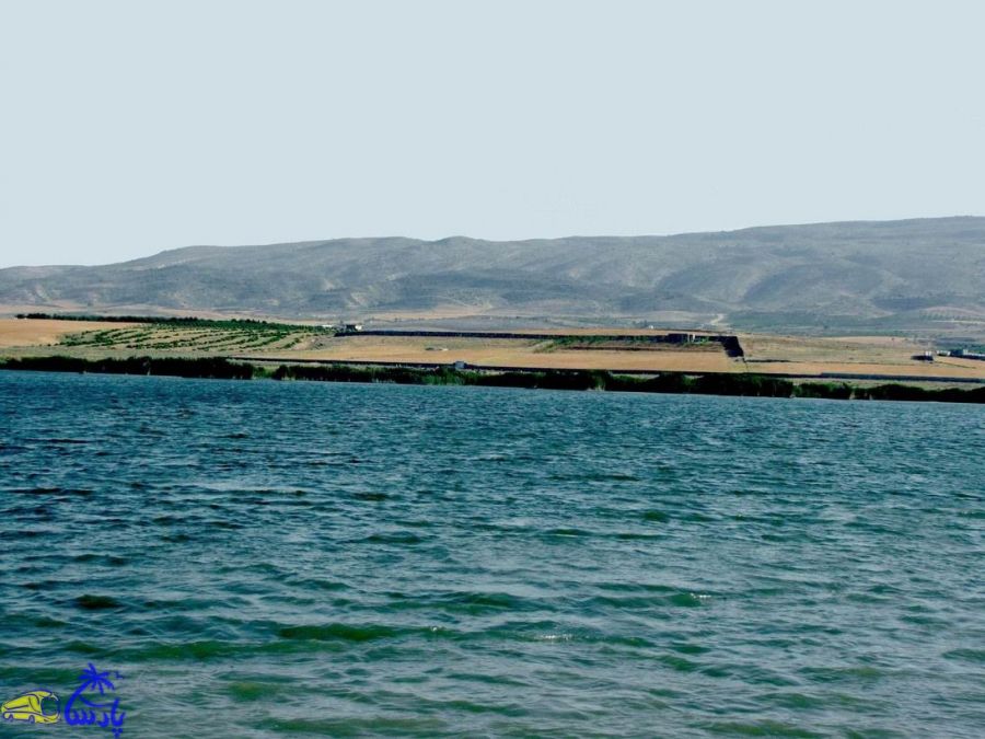 دریاچه پریشان