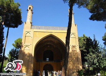 منارجنبان اصفهان با قابلیت تکان خوردن