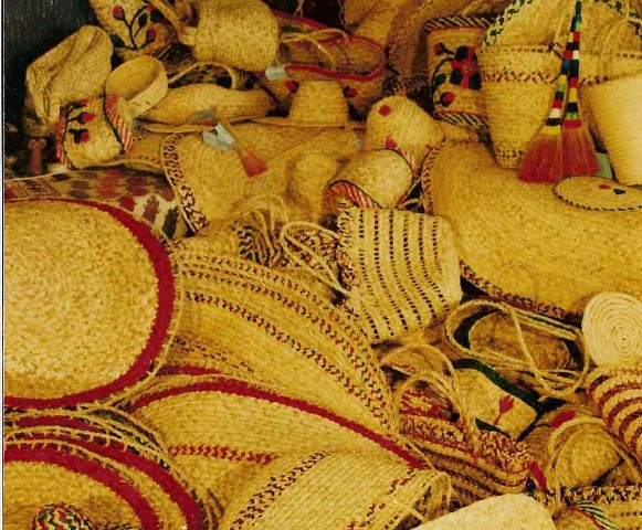 معرفی سوغات لاهیجان،با تمامی سوغات دلپذیر لاهیجان آشنا هستید؟ (+ تصاویر) معرفی سوغات لاهیجان،با تمامی سوغات دلپذیر لاهیجان آشنا هستید؟ (+ تصاویر)