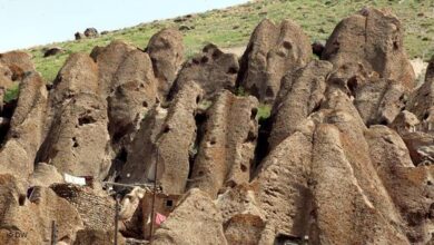 آشنایی با هتل صخره‌ای در روستای باستانی کندوان (+ تصاویر)