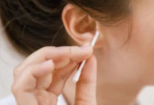 ترشحات آبکی و تلخ گوش : رنگ جرم گوش نشانه چیست ؟ (2 نکته مهم)
